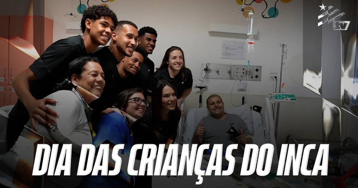 Jogadores do Botafogo visitam pacientes pediátricos do INCA em ação especial