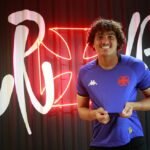 Jornal espanhol destaca goleiro Phillipe Gabriel como promessa do Vasco