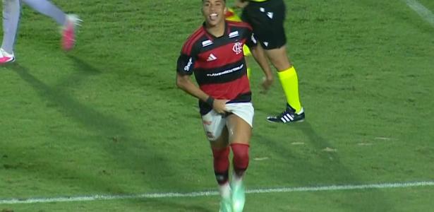 Joshua comete gesto obsceno após garantir classificação do Flamengo na Copa do Brasil sub-20