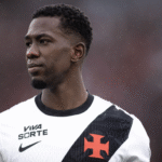Junior Barranquilla demonstra interesse na contratação do zagueiro Carlos Cuesta