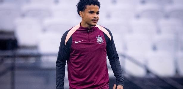 Kaio César ganha vaga de titular no Corinthians para duelo contra o Mirassol