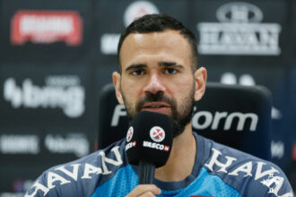 Leandro Castan aciona justiça para cobrar dívida milionária do Vasco