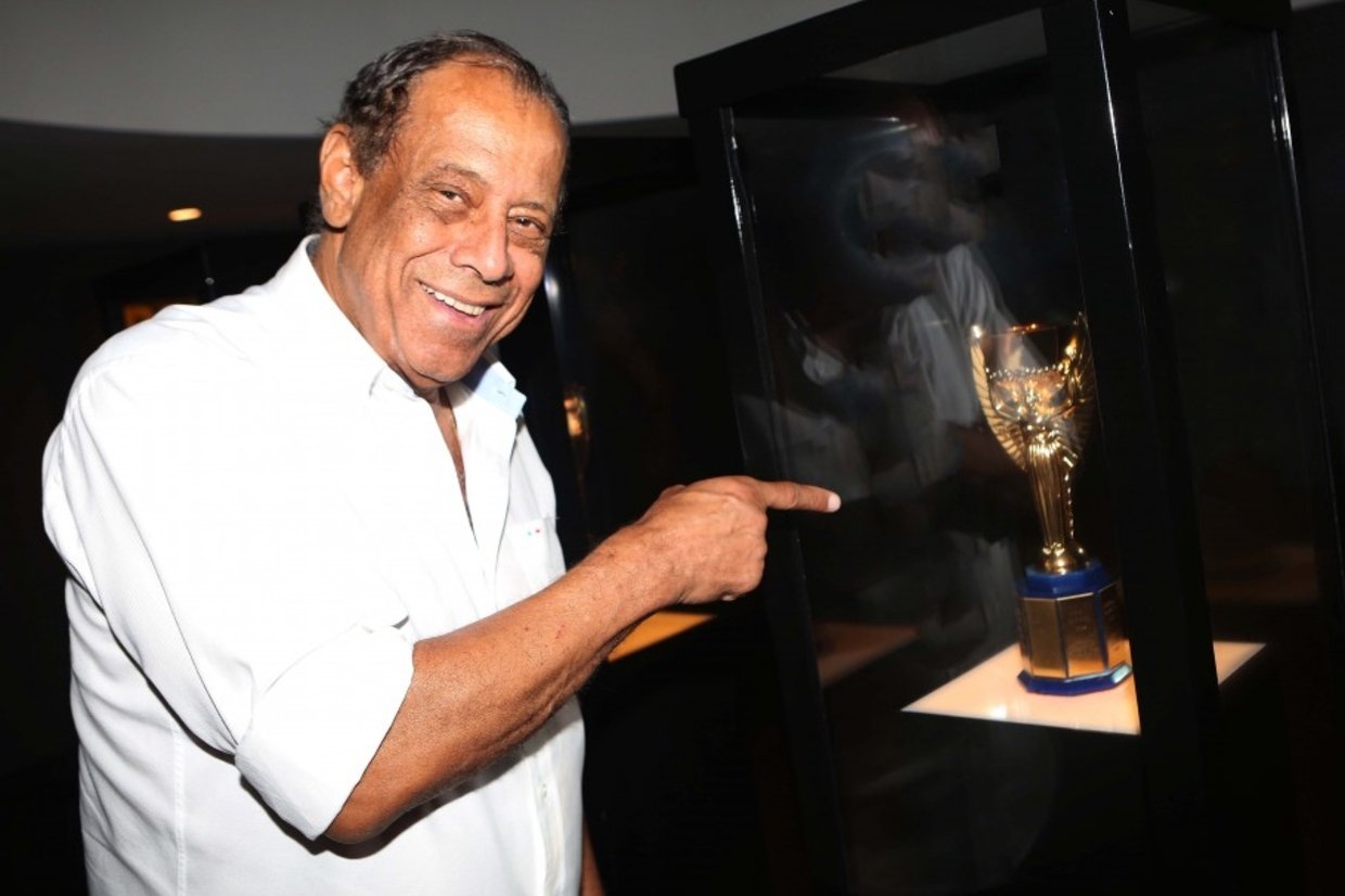 Legado eterno de Carlos Alberto Torres completa uma década
