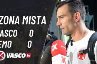 Léo Jardim avalia empate sem gols entre Vasco e Remo na zona mista
