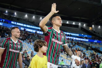 Libertadores motiva Millán a buscar título inédito para Thiago Silva no Fluminense
