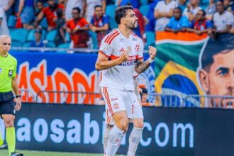 Lucas Paquetá destaca instinto em golaço pelo Flamengo e mira final da Libertadores