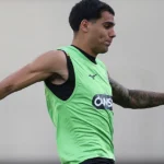 Lucas Villalba retorna aos relacionados do Botafogo para partida