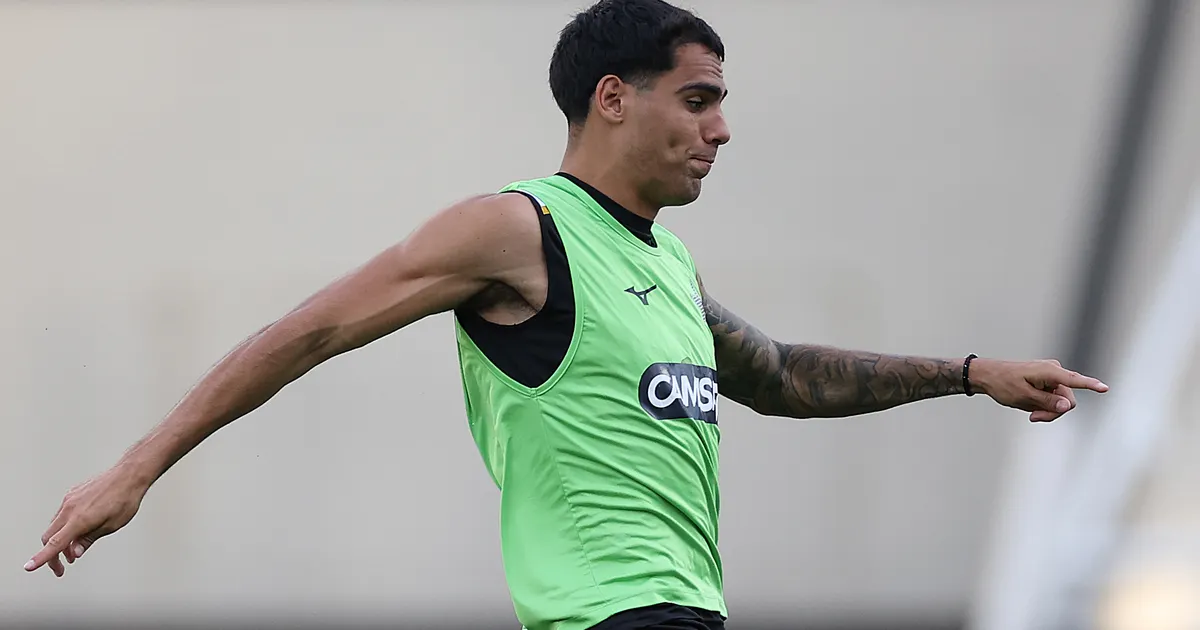 Lucas Villalba retorna aos relacionados do Botafogo para partida