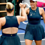 Luisa Stefani e Gabriela Dabrowski avançam às quartas de final no WTA 1000 de Pequim
