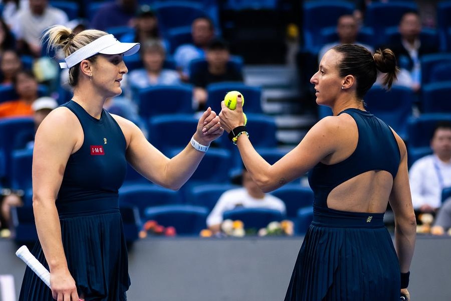 Luisa Stefani e Gabriela Dabrowski avançam no WTA 1000 de Wuhan