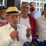 Lula defende reforma no STF e critica política de armamento após votar em São Bernardo