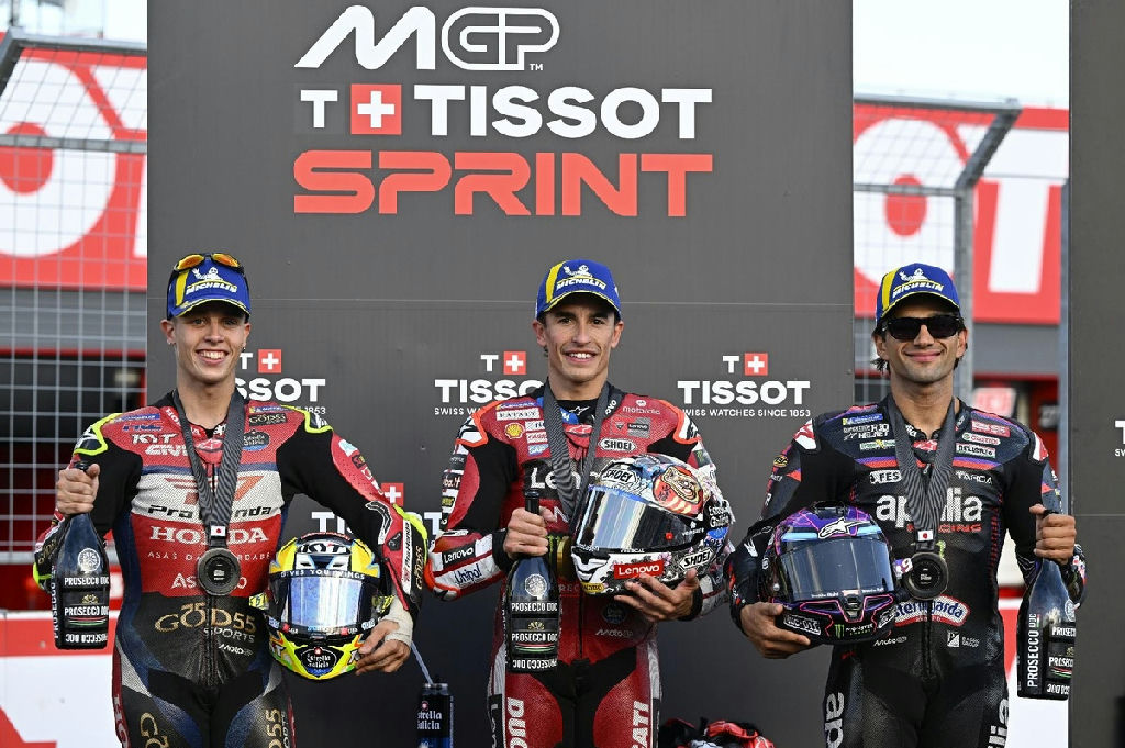 Marc Márquez exalta talento de Diogo Moreira após pódio inédito no Japão