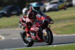 Márc Márquez supera queda precoce e garante pole position na Austrália