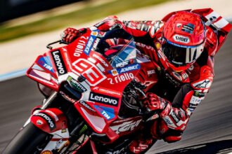 Marc Márquez triunfa na sprint em Phillip Island e assume liderança
