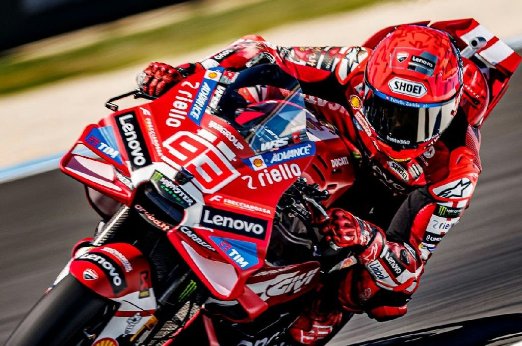 Marc Márquez triunfa na sprint em Phillip Island e assume liderança