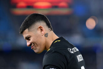 Marcos Rojo reforça Estudiantes para confronto decisivo contra o Flamengo