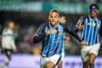 Martin Braithwaite decide partida e encerra jejum de gols