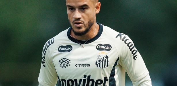 Mauro Cezar critica gestão de elenco e falta de critério nas contratações do Santos
