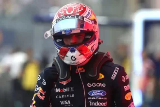 Max Verstappen conquista a pole position no Grande Prêmio de Singapura