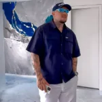 MC Binn celebra conquista de apartamento frente ao mar após trajetória de superação