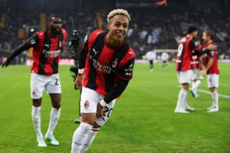 Milan supera Udinese fora de casa e entra no grupo da liga dos campeões