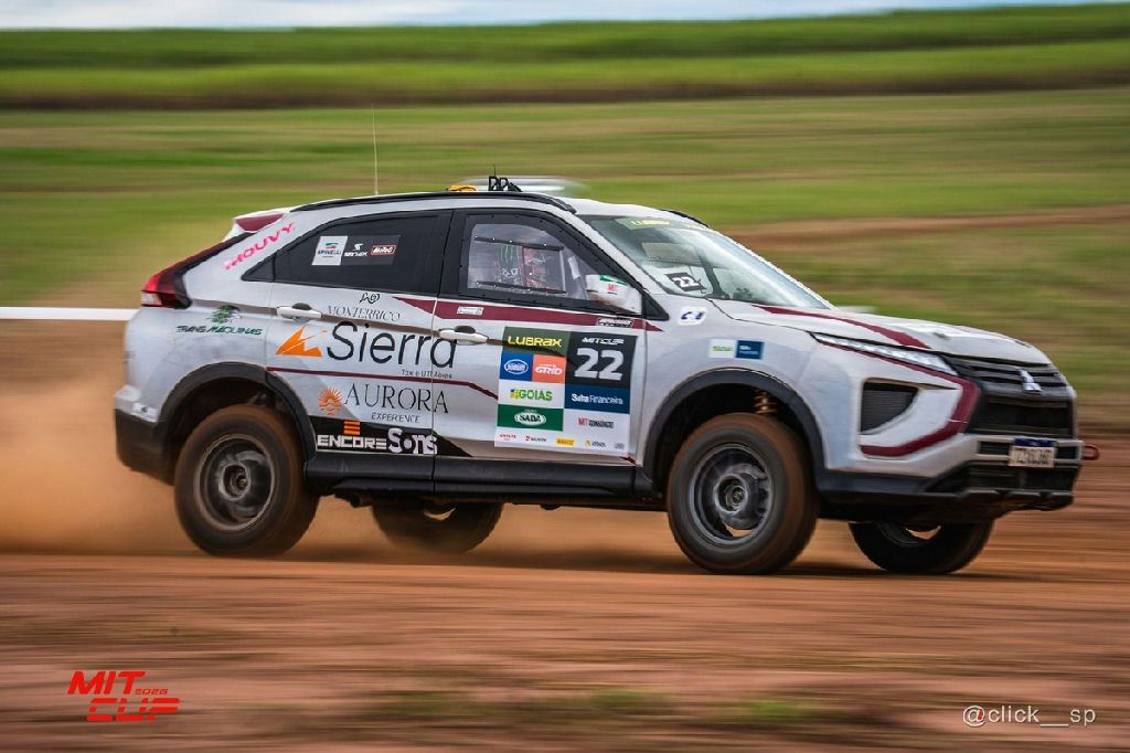 Mitsubishi Cup: equipe assume liderança dupla na reta final da temporada