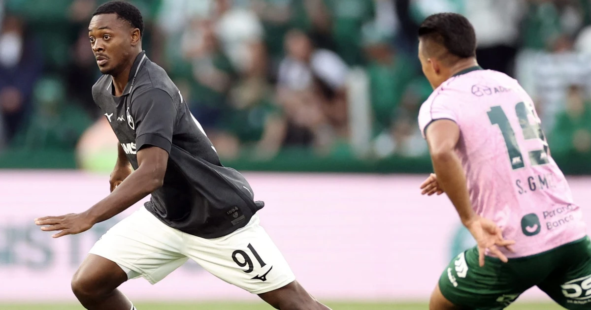 Mudanças no Botafogo contra o Coritiba geram debate sobre estratégia da comissão técnica