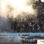 NASCAR retorna ao Phoenix Raceway com transmissão exclusiva e decisão de etapas
