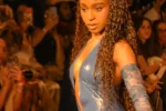 Normani e famosos agitam desfile da Dendezeiro no SPFW com foco na urbanidade paulista