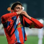 Nova joia do futebol bósnio quebra recordes e brilha na Europa