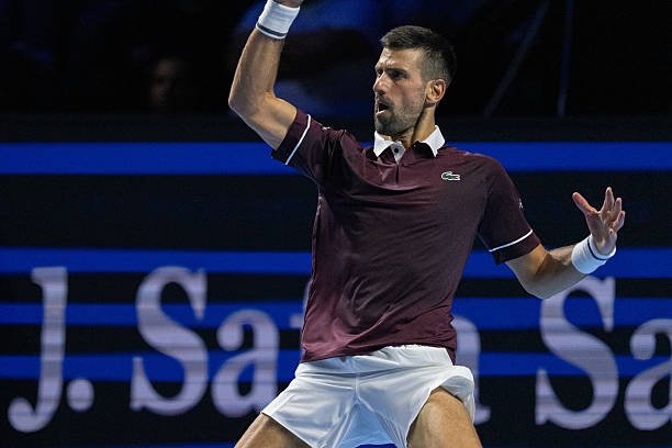 Novak Djokovic supera Ugo Humbert e estreia com vitória na Basileia