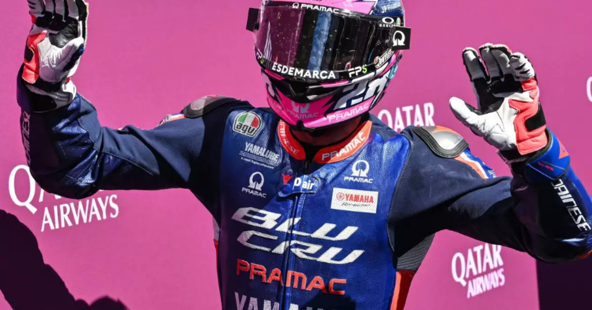 Novo recorde de pista garante pole position a Izan Guevara no GP da Indonésia de Moto2