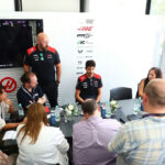 Ocon Haas: Piloto nega que desempenho motivou saída da equipe após 2026