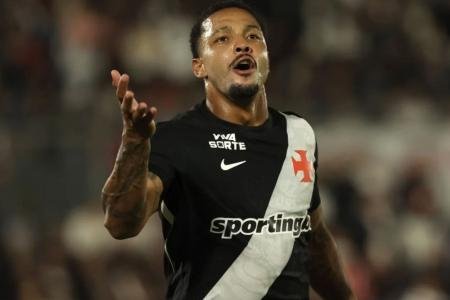 Passaporte de David é entregue à polícia por defesa sem comparecimento à delegacia