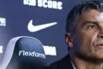 Pedro Emanuel aponta erros do Vasco e liga sinal de alerta contra o rebaixamento antes do Boca