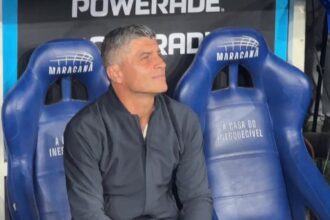 Pedro Emanuel destaca apoio da torcida do vasco no maracanã