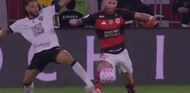 Pênalti para o Flamengo divide opiniões entre colunistas