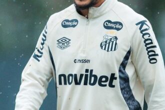 Philippe Coutinho é relacionado pelo Santos para clássico contra o São Paulo
