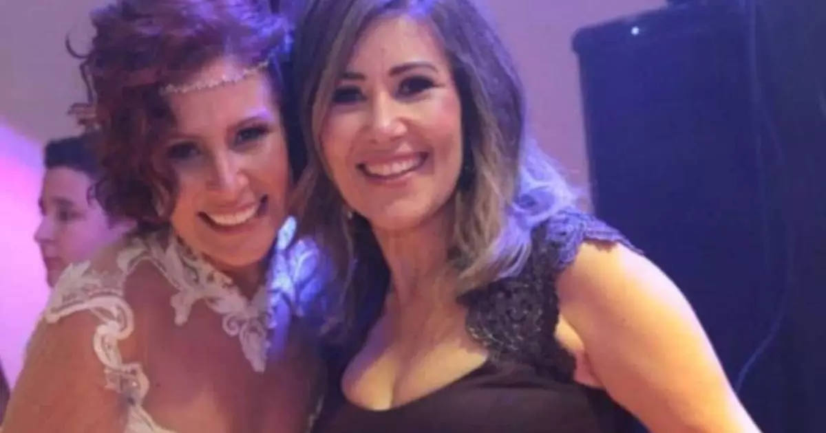 Professora e irmã de Carla Zambelli declara apoio à reeleição de Lula em vídeo