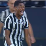 Promessa da base alvinegra acumula dezenas de participações em gols e multa milionária
