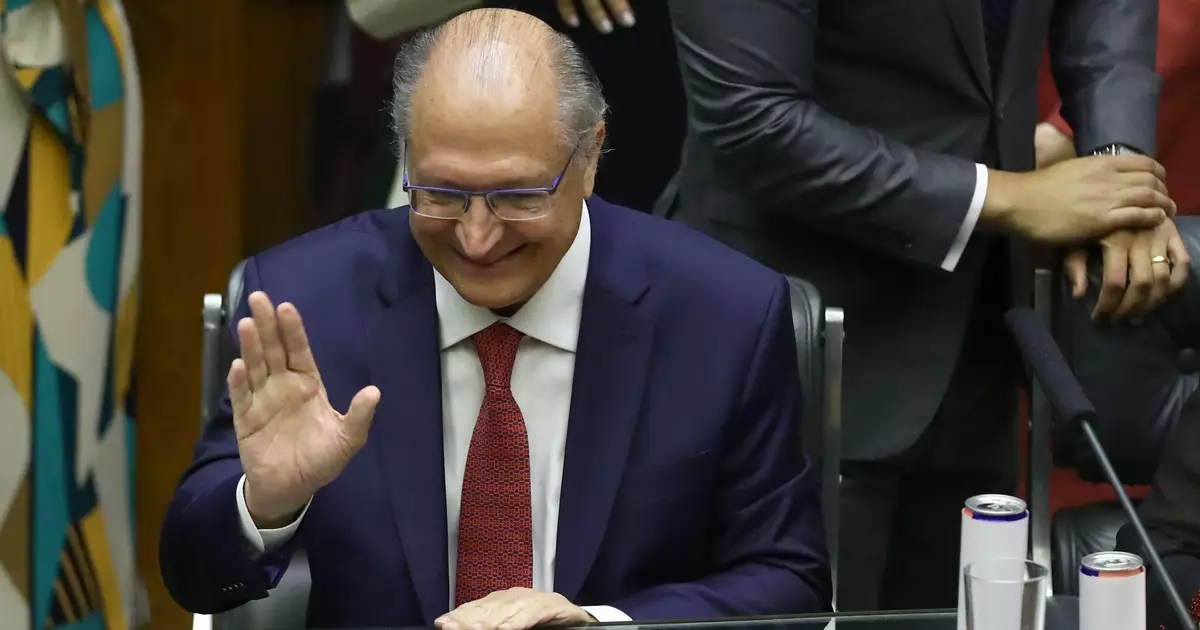 Qual o papel real da vice-presidência na política brasileira