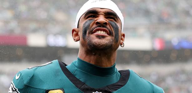 Quarterback do Philadelphia Eagles é diagnosticado com trombose e embolia