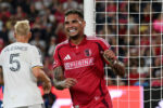 Rafael Navarro supera marca de gols de Messi em início avassalador na MLS