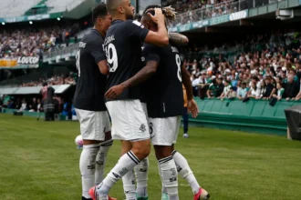 Raio-x do Botafogo no Brasileirão 2026 revela desafios contra líderes