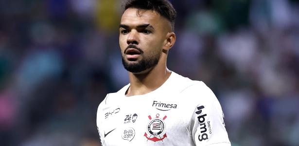 Raniele tem lesão no joelho confirmada e preocupa Corinthians na estreia de Seedorf