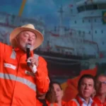 Reeleição de Lula deve trazer reajuste gradual nos preços da Petrobras