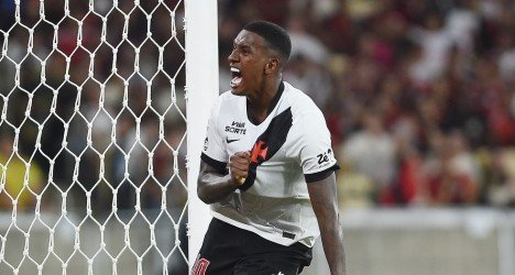 Robert Renan atrai interesse europeu e Vasco articula compra