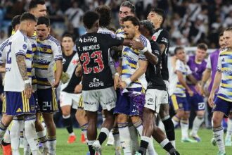 Romero e Paredes criticam Thiago Mendes após jogo na Sul-americana