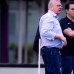 Rômulo Mendonça aponta cenário surreal no Corinthians sob comando de Seedorf