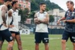 Santos aposta em momento instável do bahia para colar no g-7 do brasileirão